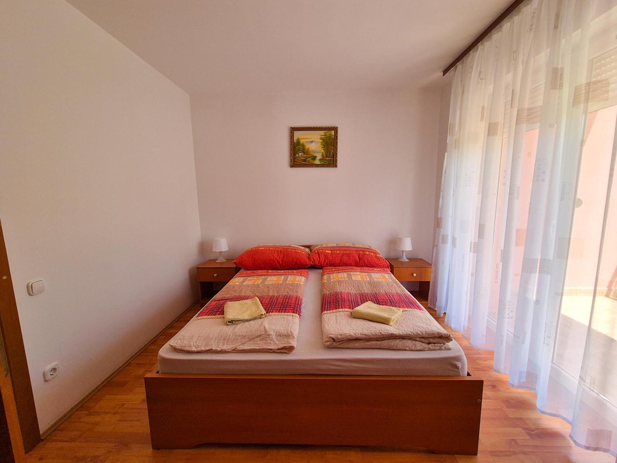 Ildiko Apartmanhaz Zamárdi Exterior foto