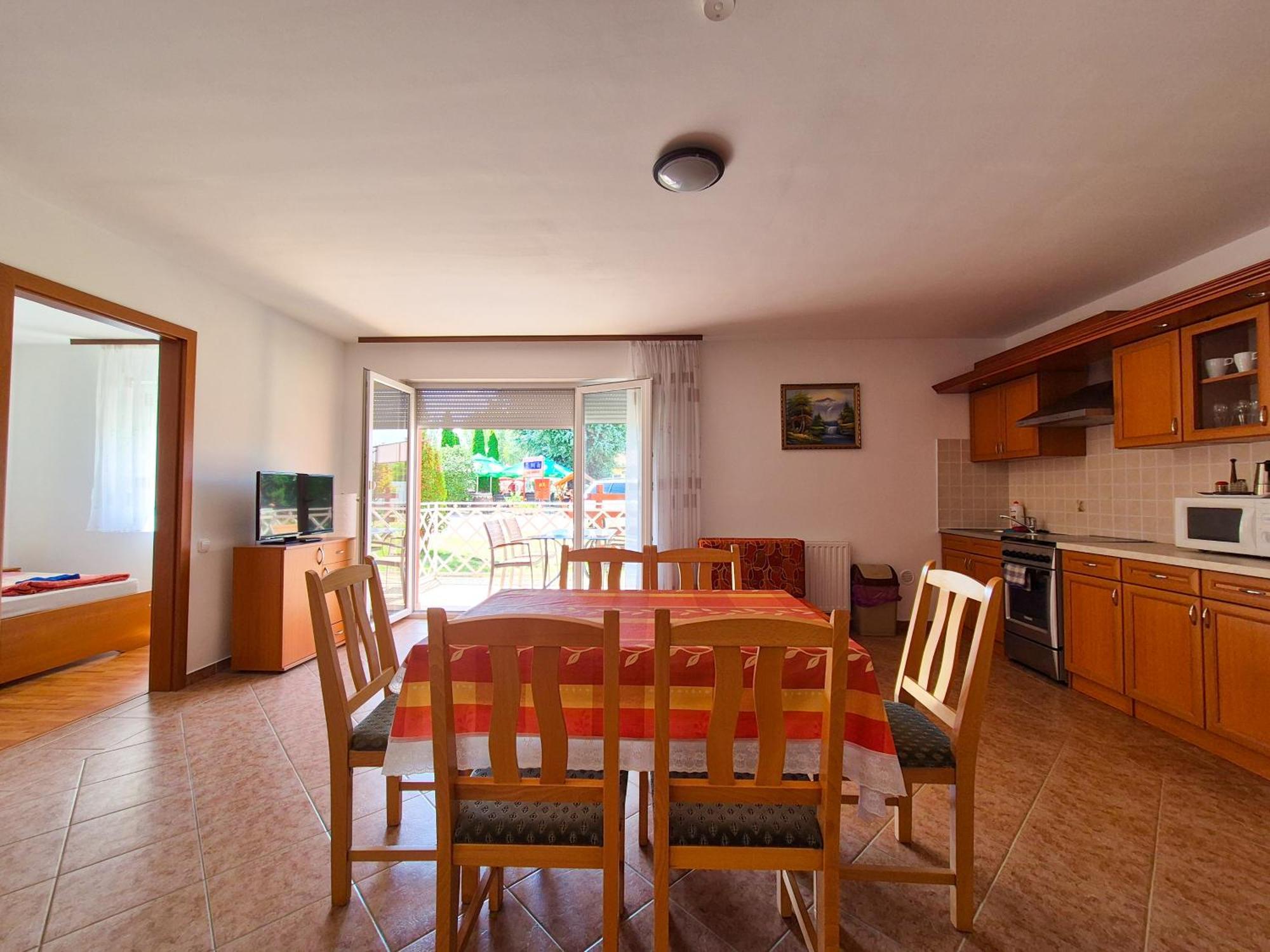 Ildiko Apartmanhaz Zamárdi Exterior foto