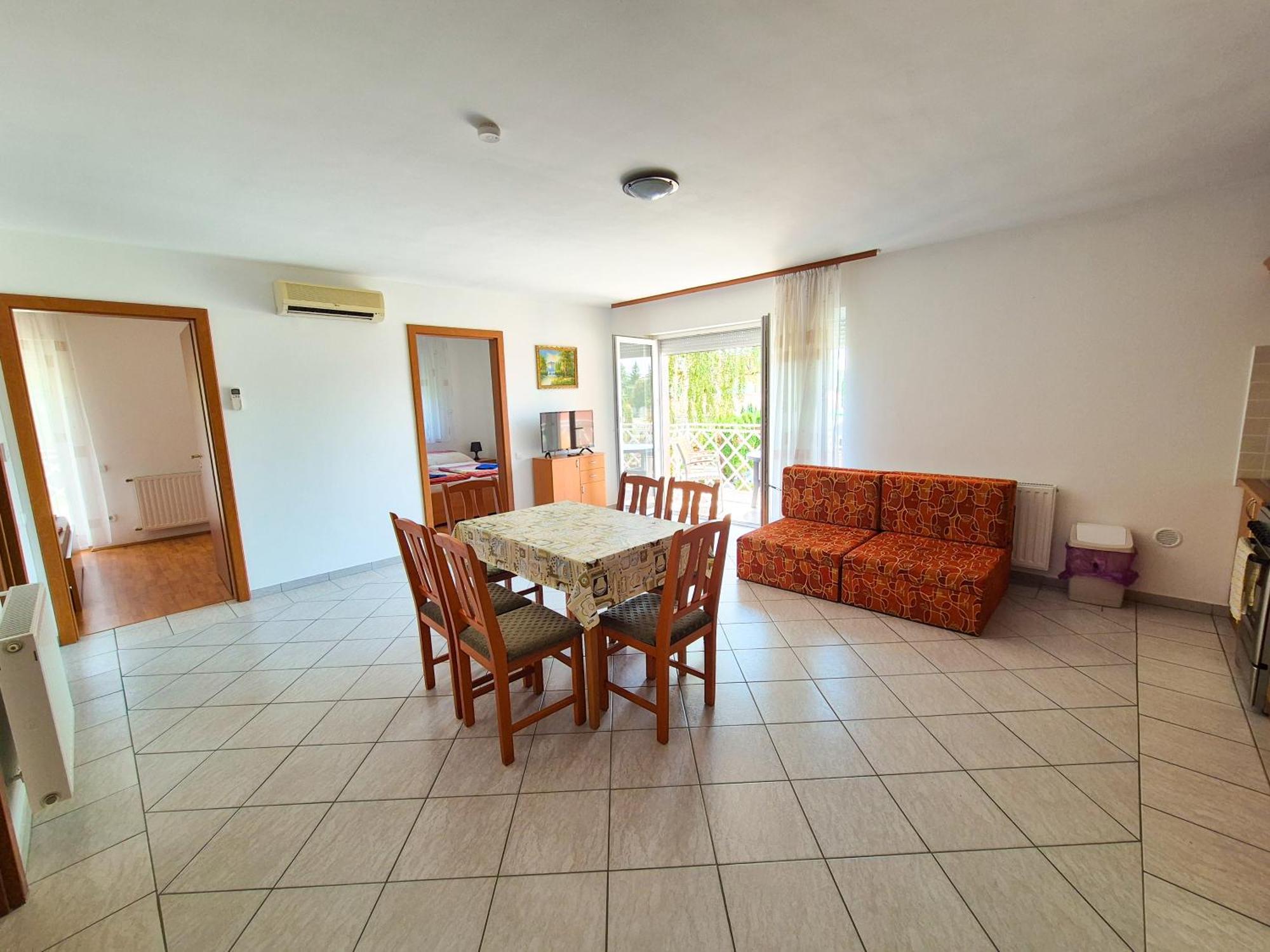 Ildiko Apartmanhaz Zamárdi Exterior foto